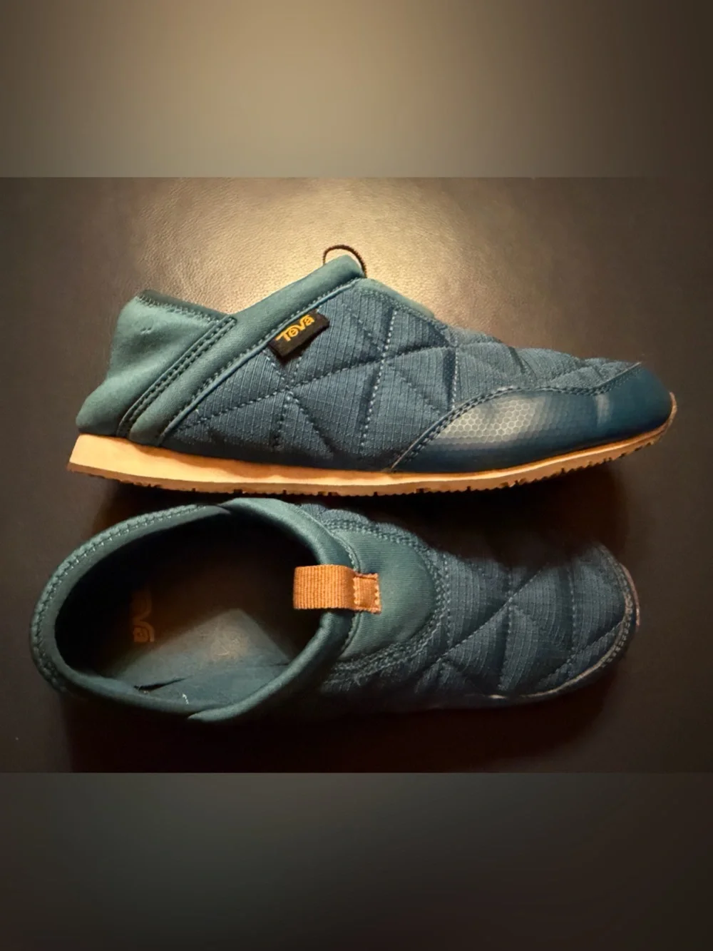 Teva ReEmber Youth Quilted Moccasin in Blue Coral Youth Size 4, Women Size 6